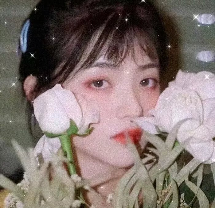 玉笑珠香